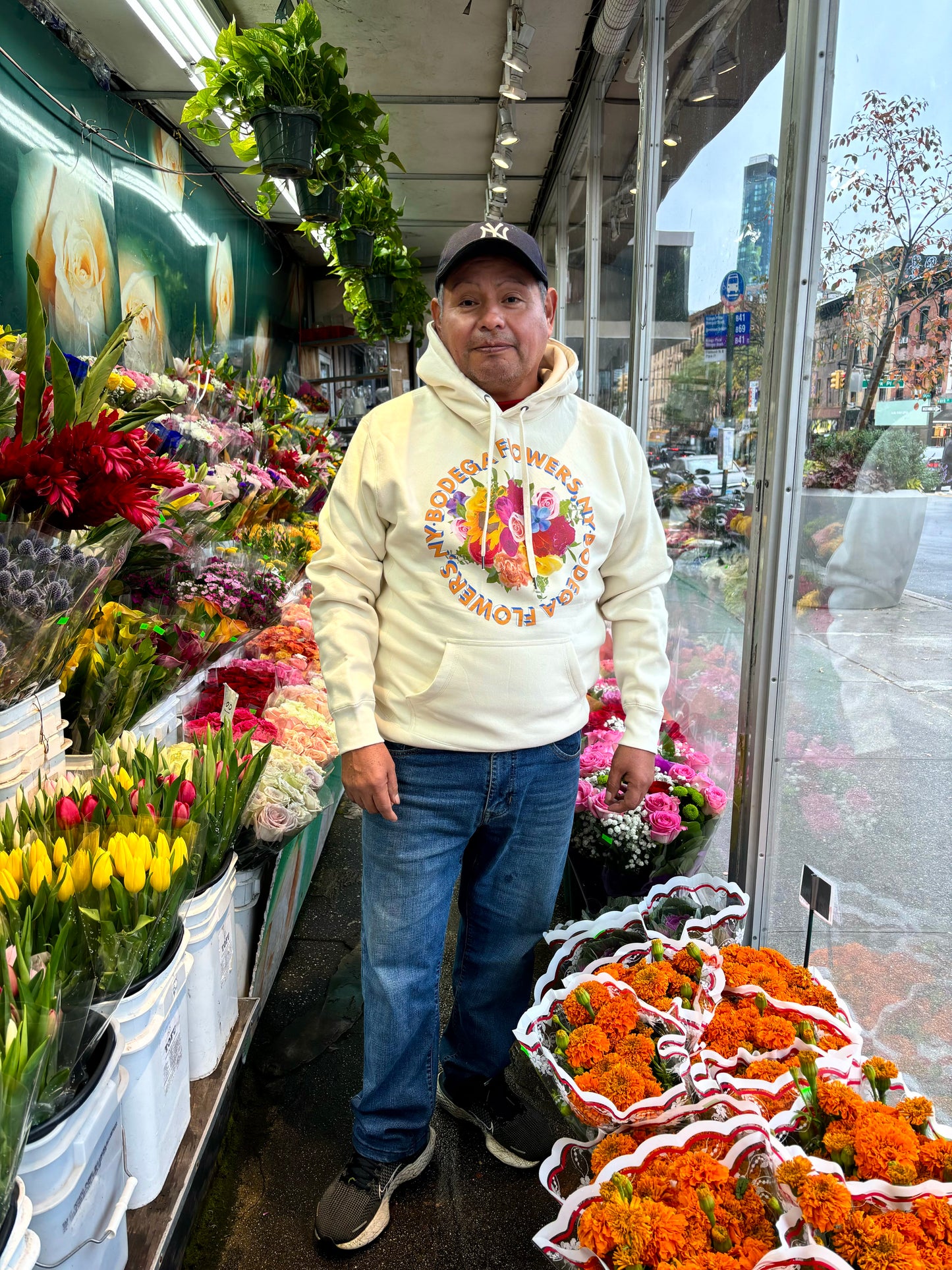 BODEGA FLOWERS - HOODIE